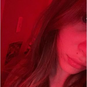 Meet your Posher, Madelyn